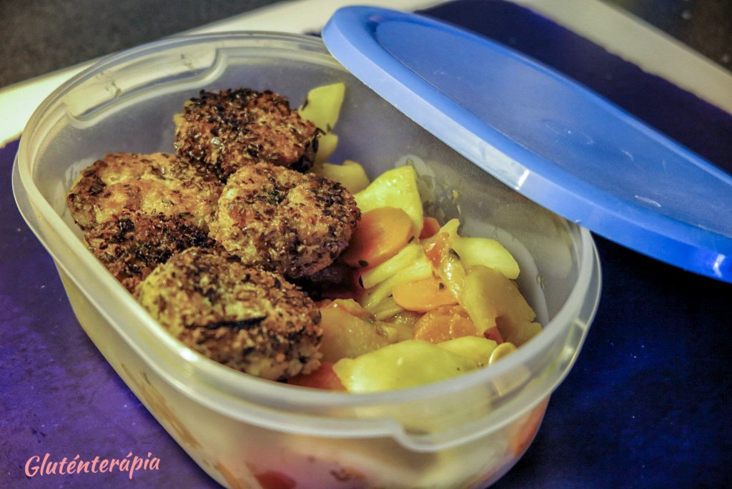 kölesgolyó zöldségágyon Kővári Elvira Gluténterápia